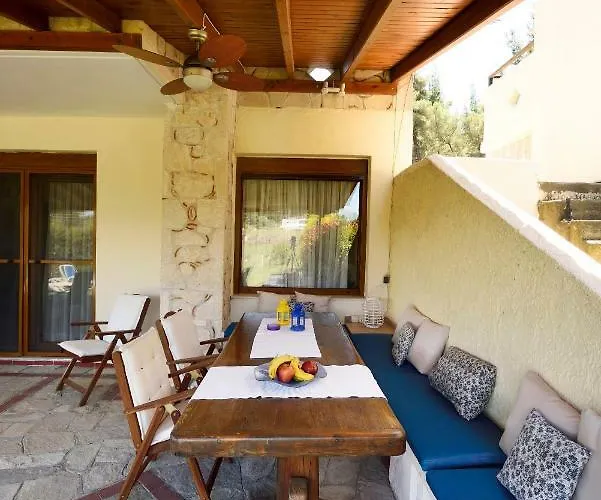 Sani Willa Sani (Chalkidiki)